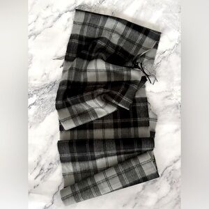 Plaid cashmere scarf